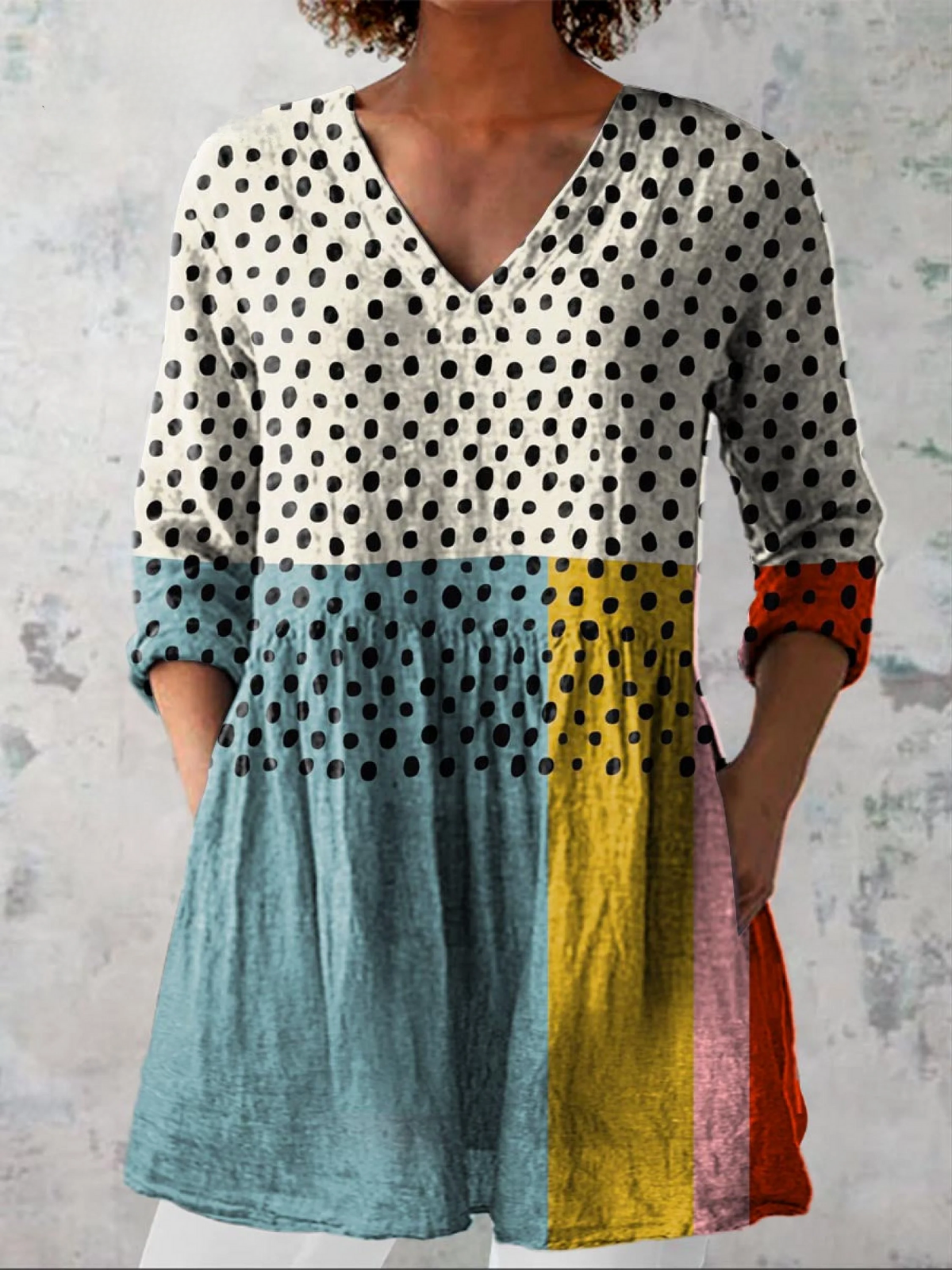 Elowen | Printed V-Neck Longline Top