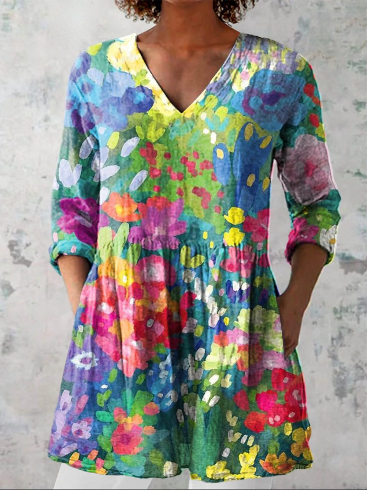 Maelle | Printed V-Neck Longline Top