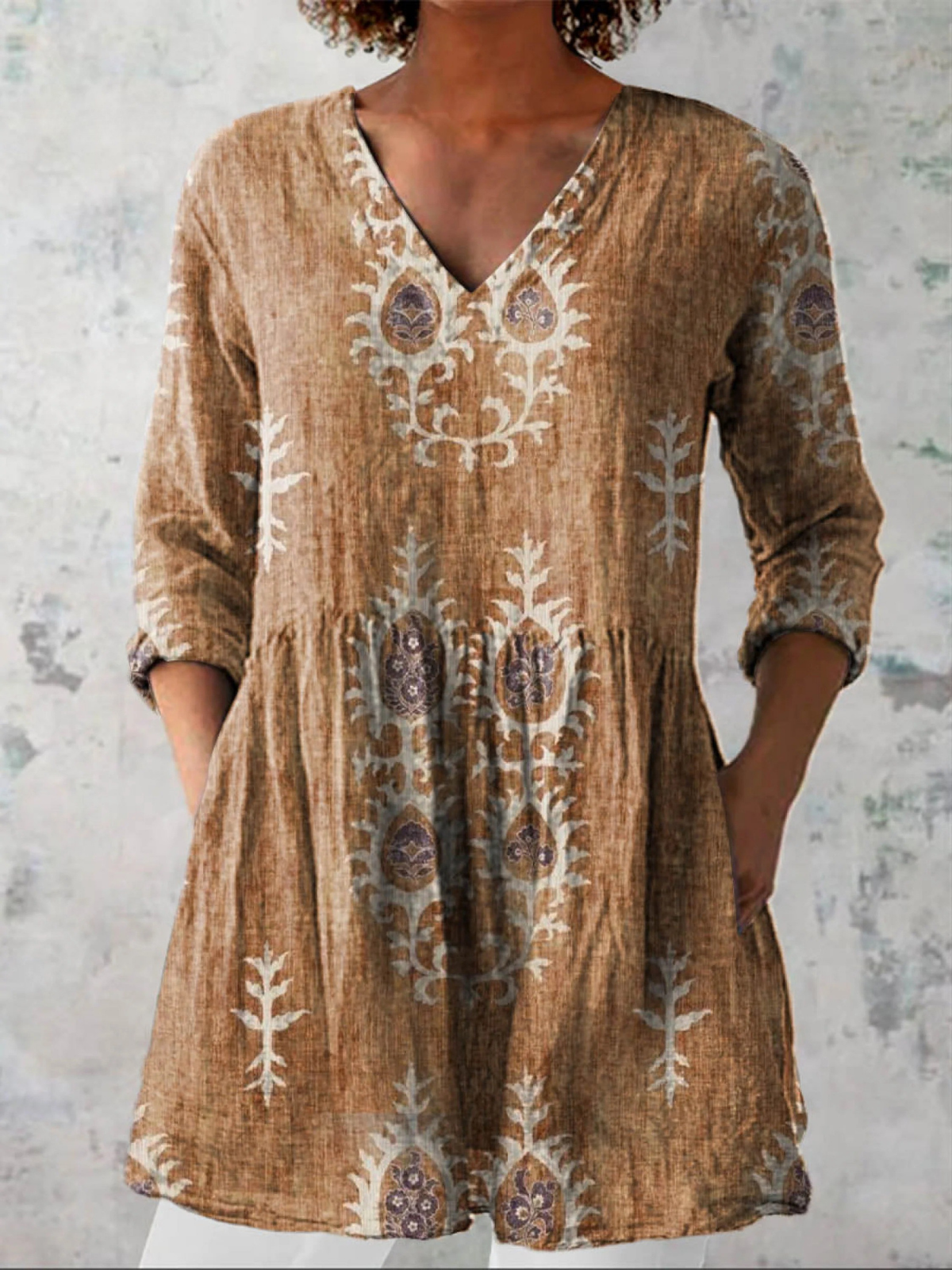 Maeve | Printed V-Neck Longline Top