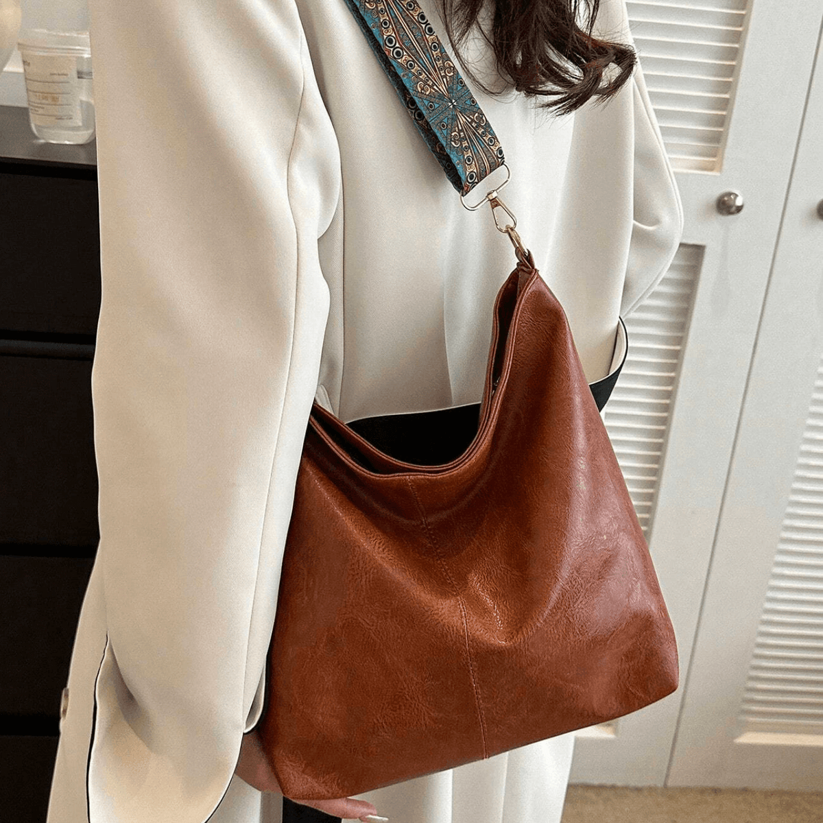 Alba Textured Shoulder Bag