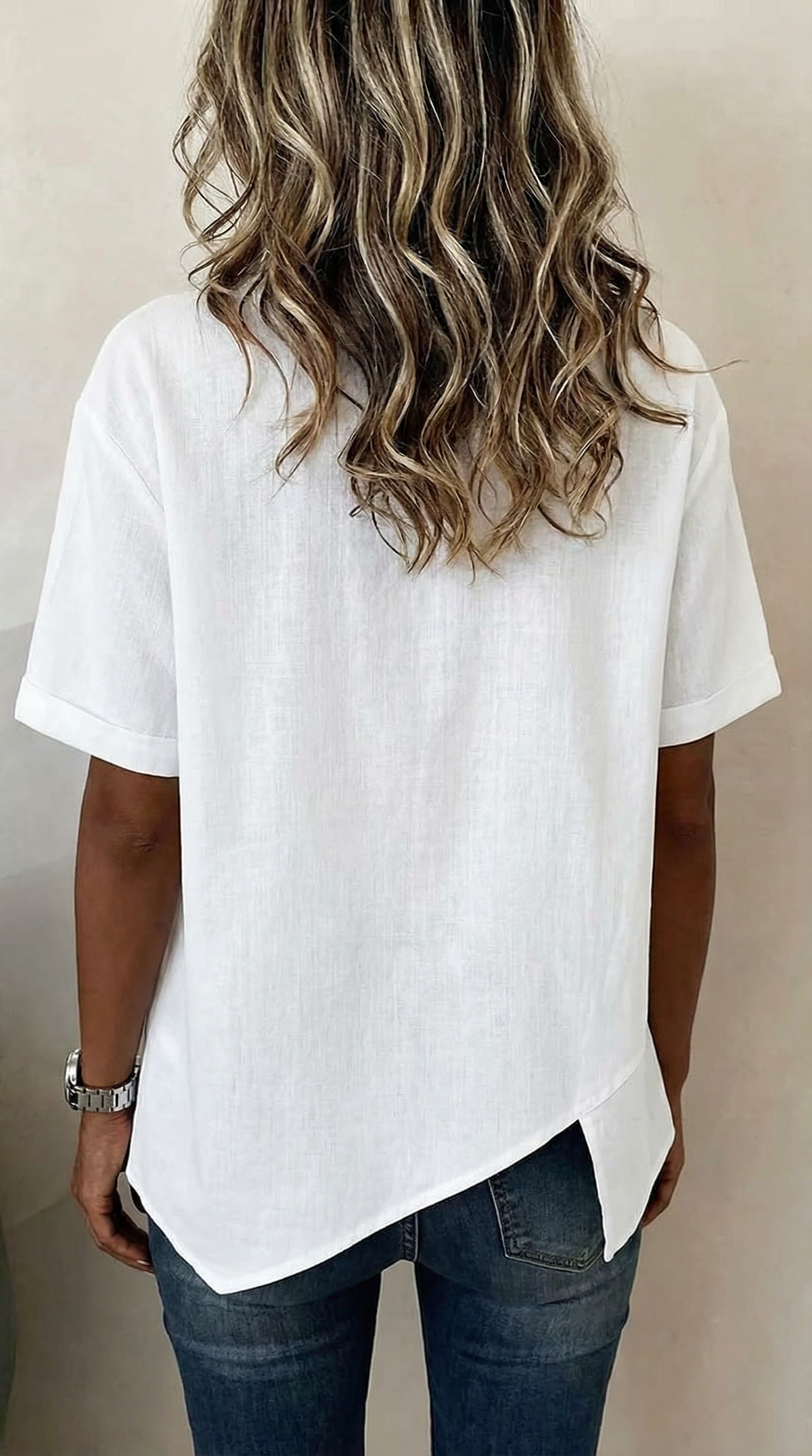 Elara Relaxed Linen-Blend Shirt